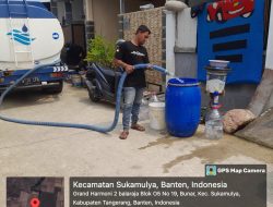 PDAM Kabupaten Tangerang Kirim Bantuan Air Bersih Untuk Warga Terdampak Banjir di Perumahan Grand Harmoni Balaraja