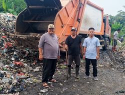 Pemdes Jasinga dan BUMDes Angkut Sampah di TPS Kebon Panas, Dorong Kesadaran Warga soal Pengelolaan Sampah