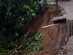 Hujan Deras Picu Longsor di Bantaran Sungai Cibeureum, Kades Curug Minta Pemkab Bogor Segera Bertindak