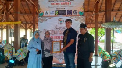 Hujan Tak Surutkan Semangat Sanggar Gentra Katresna Lestarikan Budaya di Jasinga