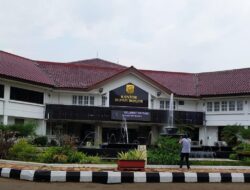 Ketika Proyek Negara Dibayar, Pekerja Justru Tak Digaji