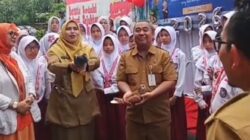Pelepasan Merpati Warnai Prosesi Kelulusan SDN Tanah Sareal 4 Bogor