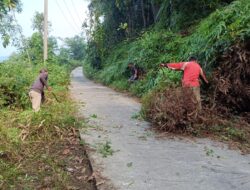 Semangat Gotong Royong, Warga Desa Wirajaya Jasinga Gelar ‘Jumat Bersih’ di Dua Kampung