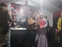 Lomba Karaoke Festival Kemerdekaan Jasinga 2026, Ayu dari Neglasari Raih Juara Pertama